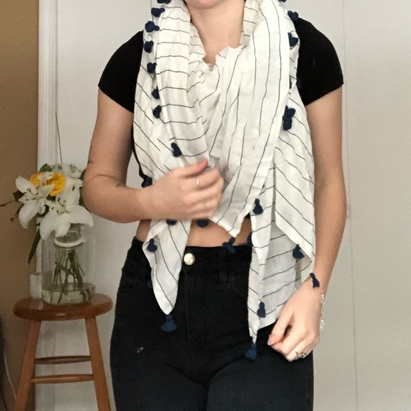 Wilfred Stripped Tassel Shawl - Picture 2 of 5